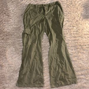 Aeropostale baggy green woman’s jeans